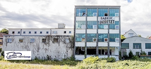 Besetzung der ehemaligen Bettfedernfabrik in Stuttgart Besetzung der ehemaligen Bettfedernfabrik in Stuttgart