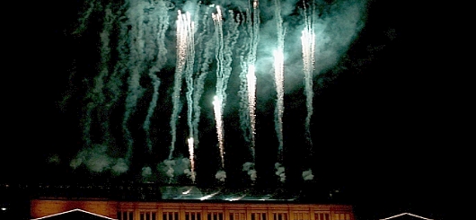 (Symboldbild von 2014 S-City leuchtet)